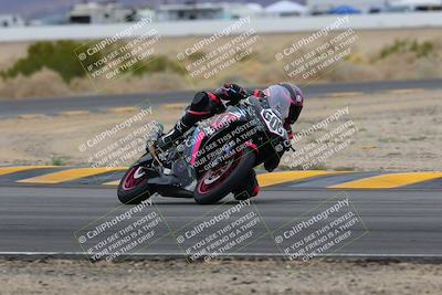 media/Jan-14-2023-SoCal Trackdays (Sat) [[497694156f]]/Turn 4 Set 2 (1030am)/